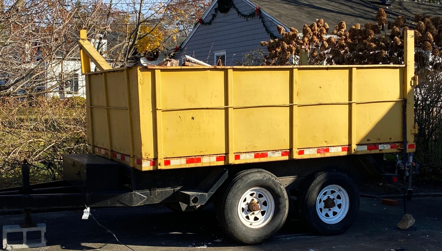 Bulk Trash Pickup Buckeye AZ - Furniture, Appliances & Large Item Removal